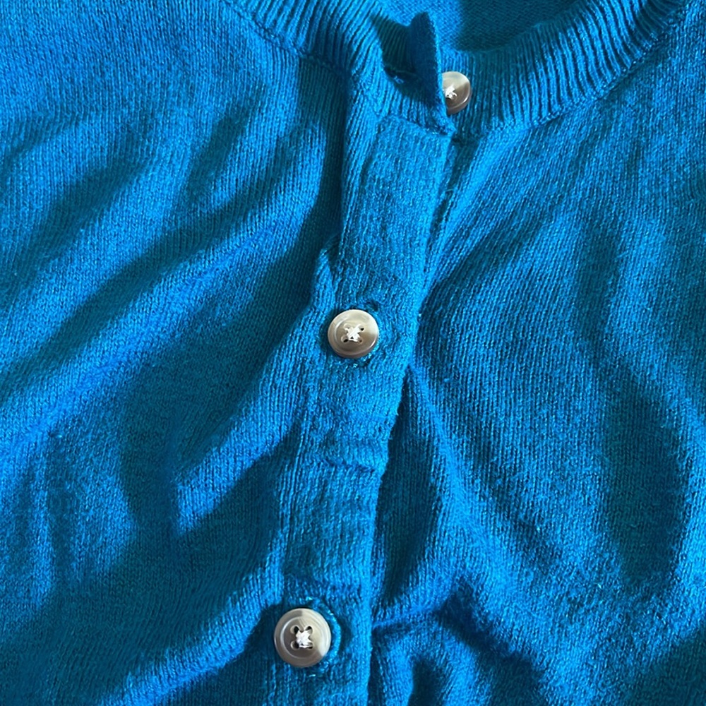 Gap Women’s Long Sleeve Crew Neck Cardigan in Mountain Teal - Picture 4 of 8